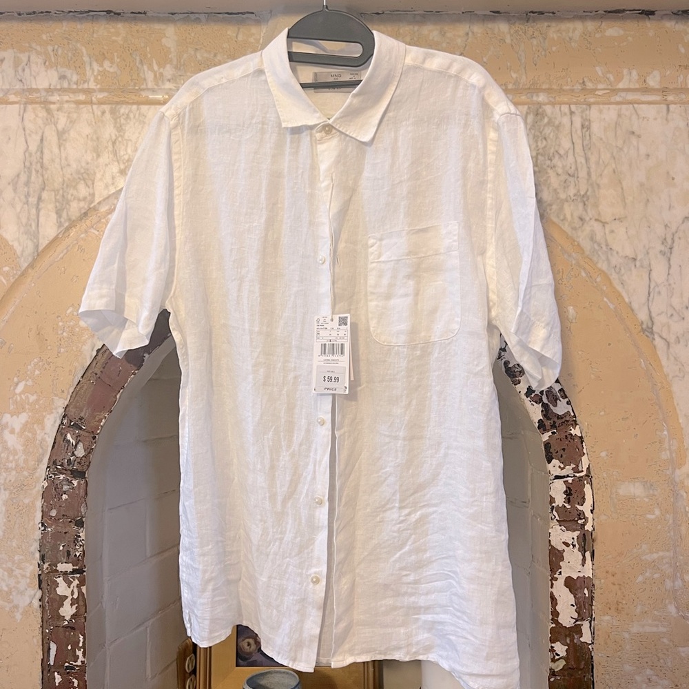 Medium Men’s Mango Short-sleeve white linen shirt